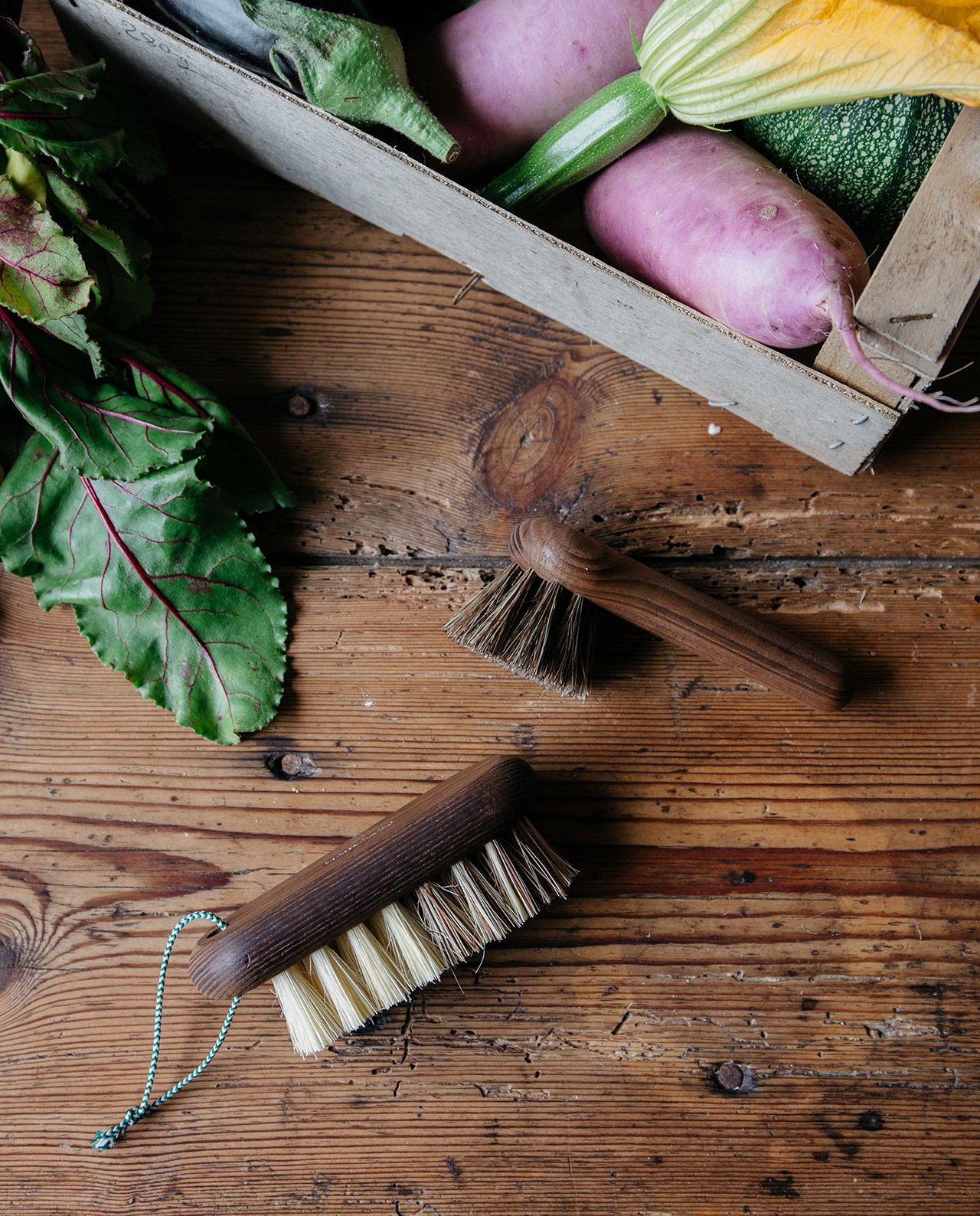 Brosse à légumes en frêne