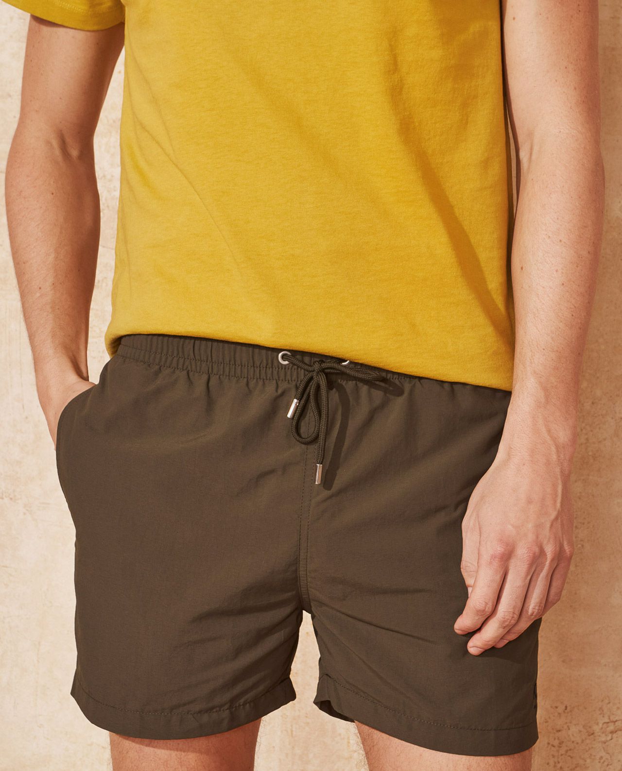 Marché Commun Apnee Swimwear Short de bain uni vert kaki recyclé