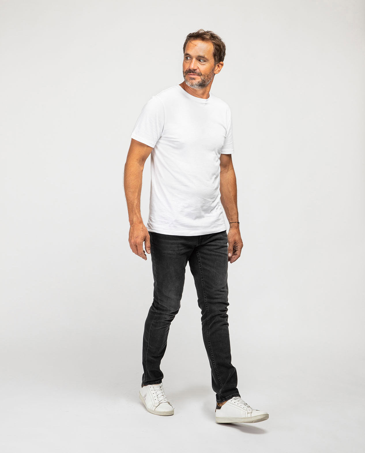 Marché Commun Jean en coton bio Lean Dean Black Eyes Nudie Jeans