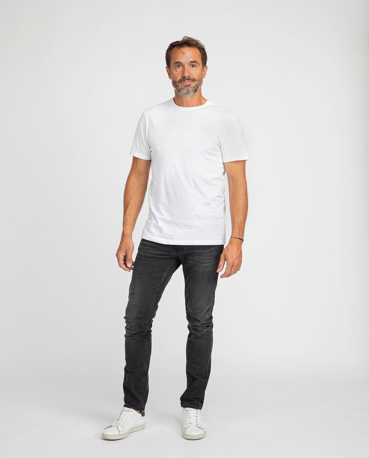 Marché Commun Jean en coton bio Lean Dean Black Eyes Nudie Jeans