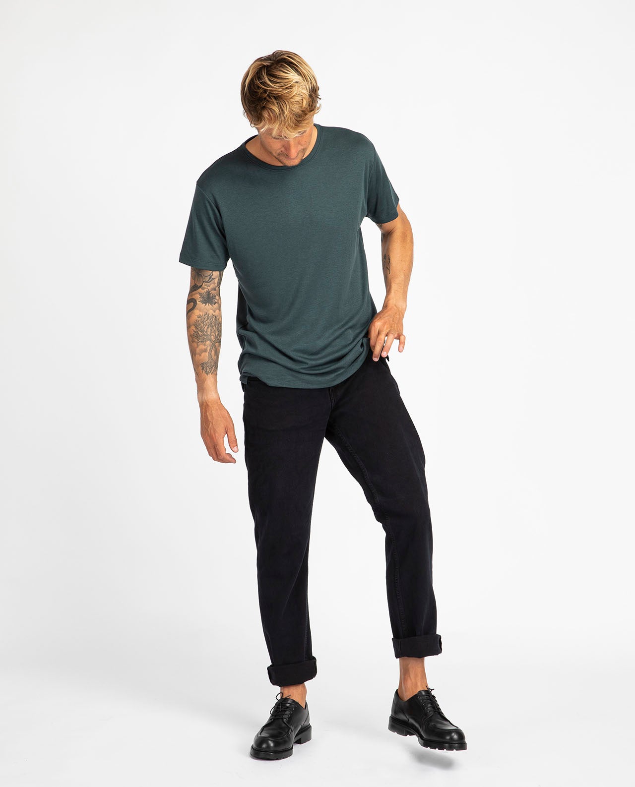 Marché Commun Jean noir en coton bio Gritty Jackson Black Forest Nudie Jeans