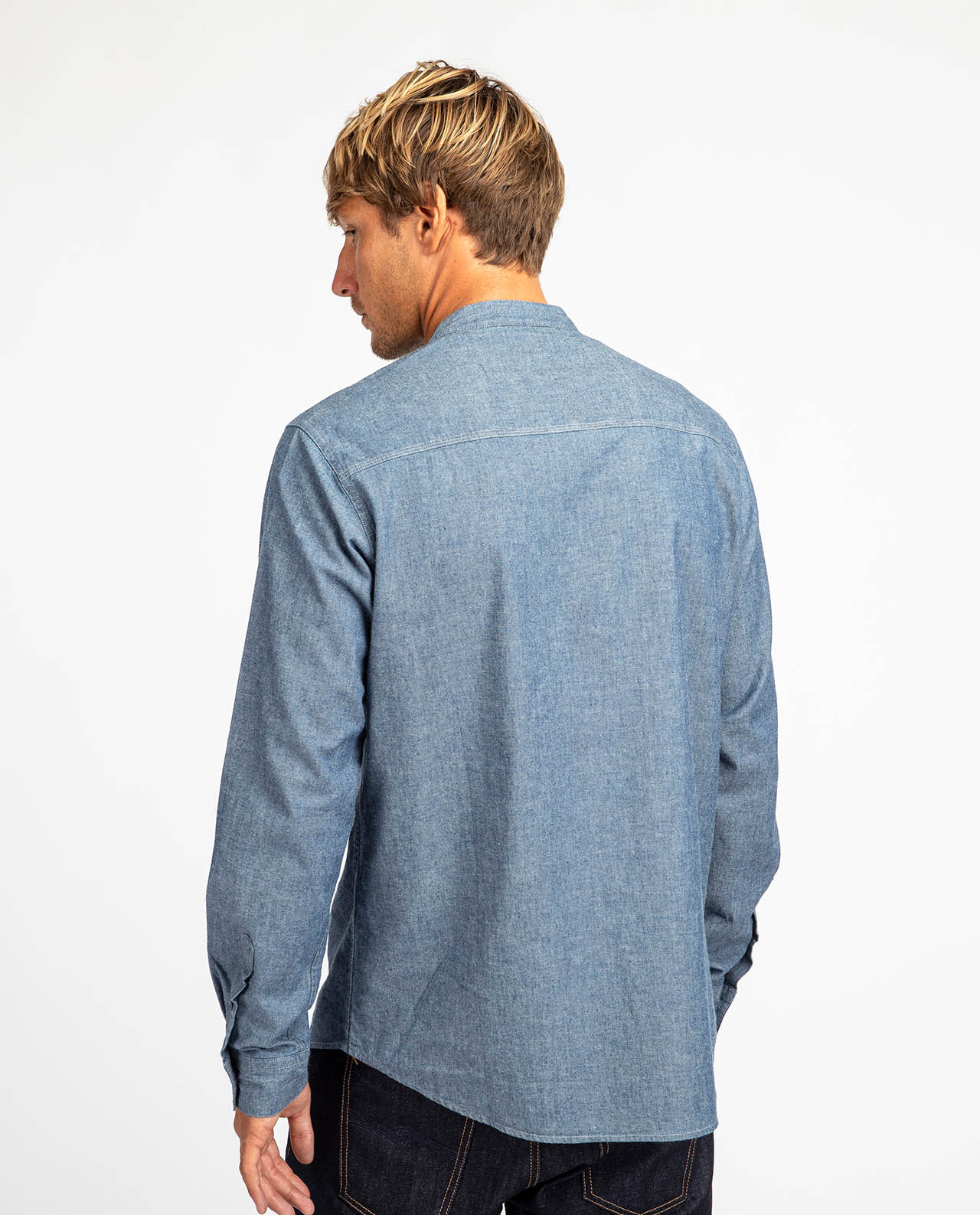 marché commun bask in the sun chemise homme col officier éthique chambray bleu