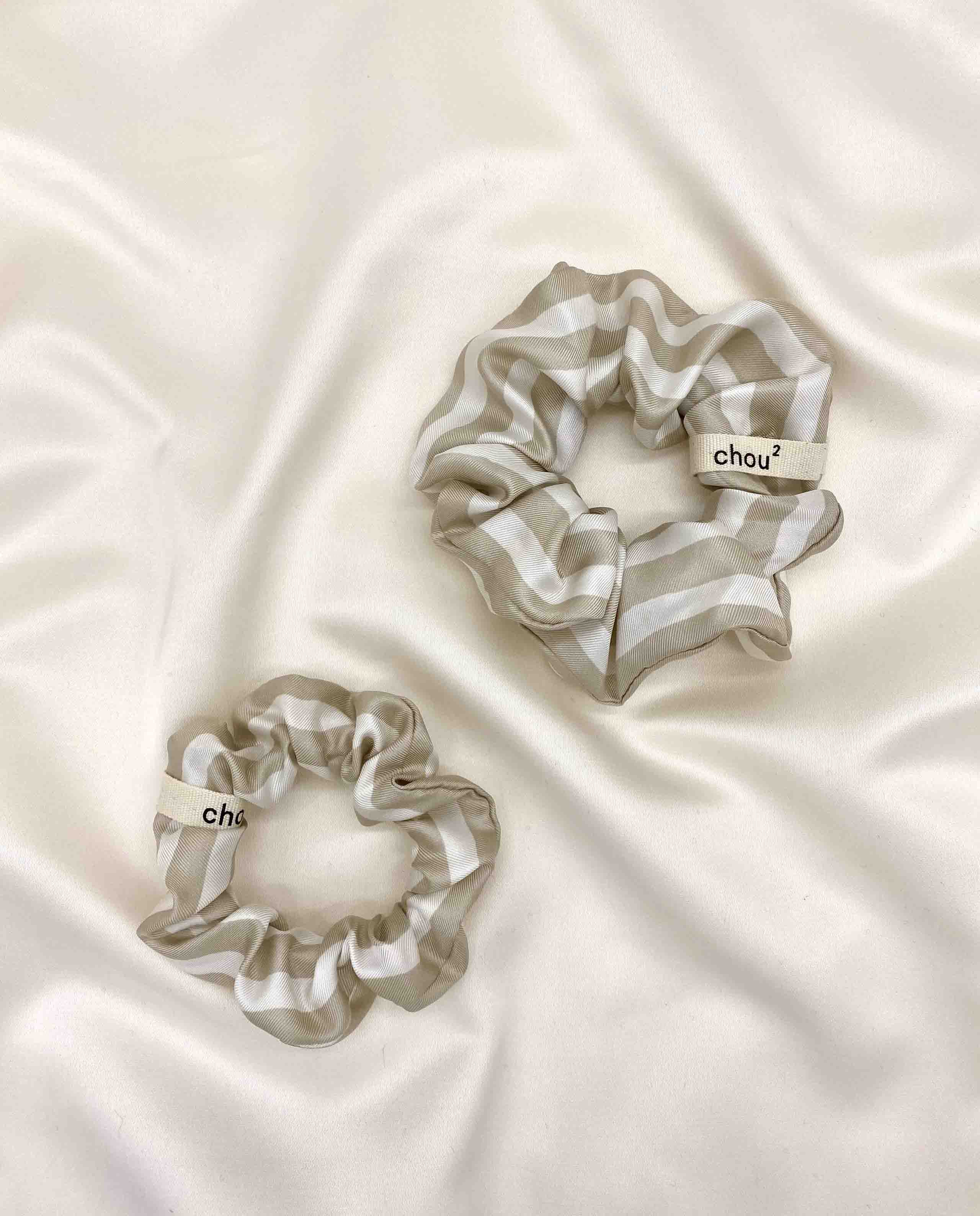 marché commun chou au carré chouchou soie rayé taupe upcyclé fabriqué en France éthique responsable