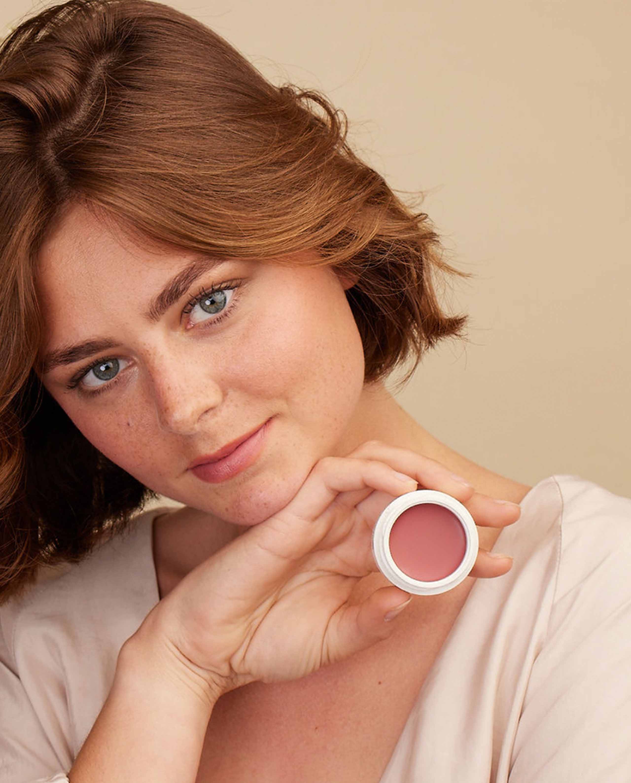 marché commun eclo maquillage beauté clean naturel zéro-déchet rouge à lèvres rose fierce