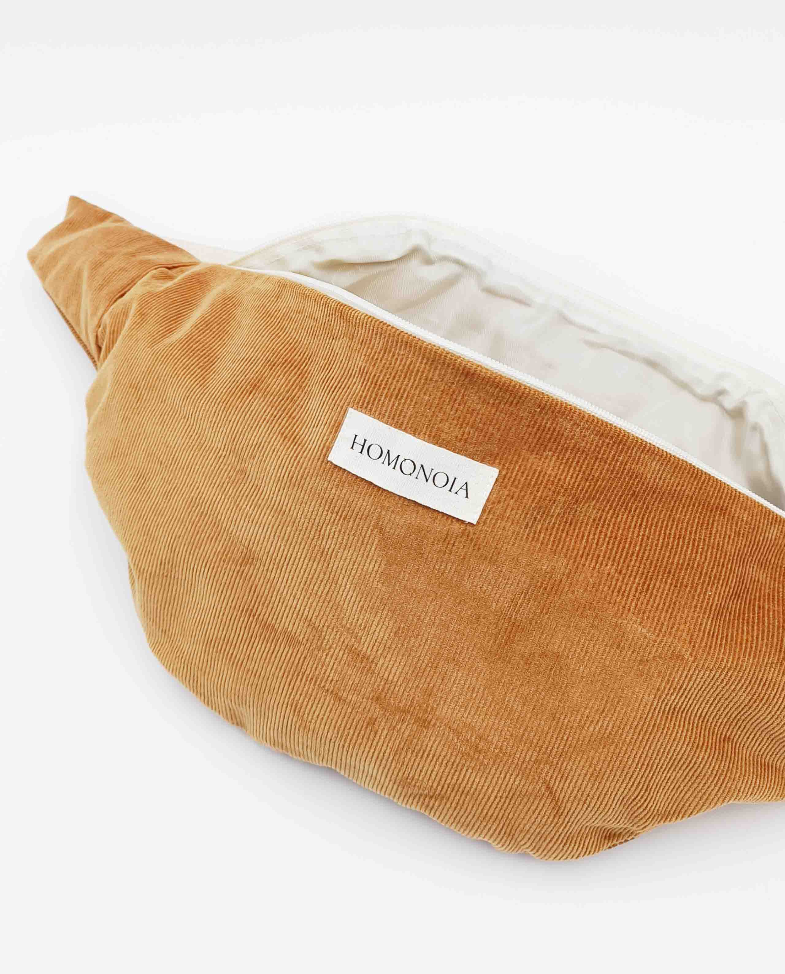 marché commun homonoia banane XL velours côtelé upcyclé camel