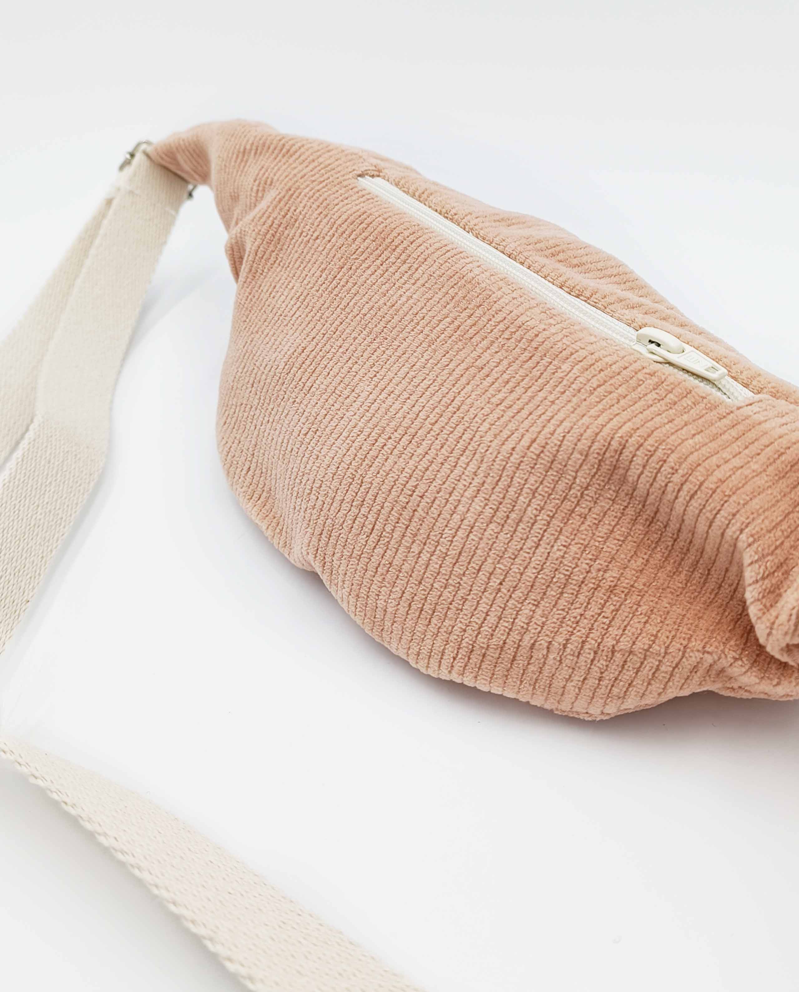 marché commun homonoia sac banane velours côtelé upcyclé rose poudré made in france