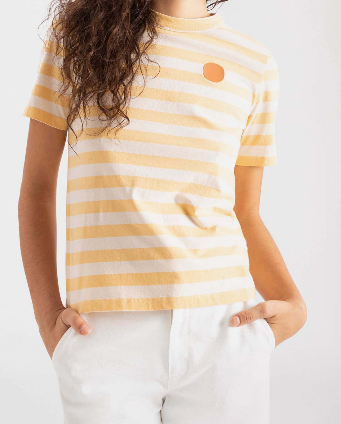 marché commun loreak mendian femme t-shirt manches courtes marinière rayures jaune et blanc coton biologique et recyclé