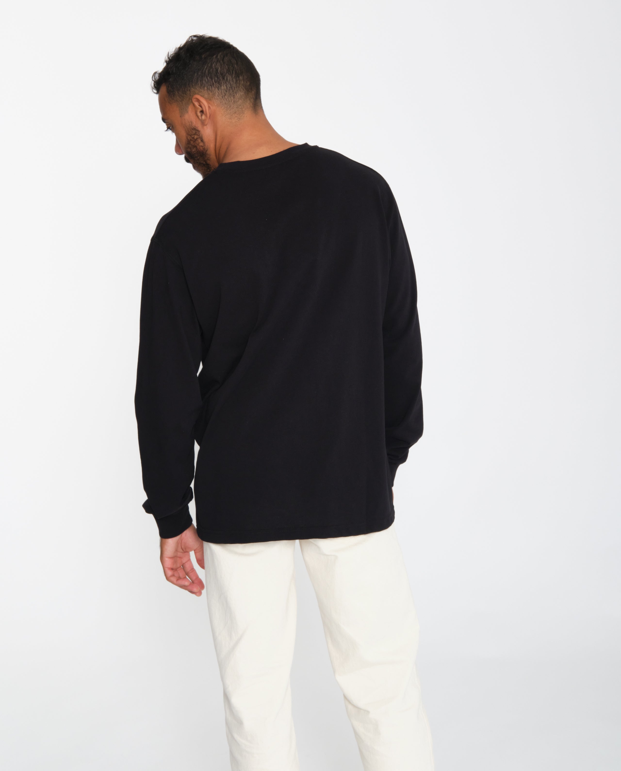 marché commun makia clothing t-shirt manches longues coton biologique noir imprimé