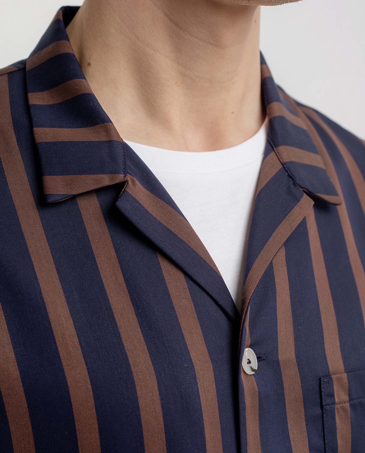 marché commun rotholz chemise manches courtes homme éco-responsable rayée 100% lyocel naturel bowling bleu marine et marron fabriquée en Europe