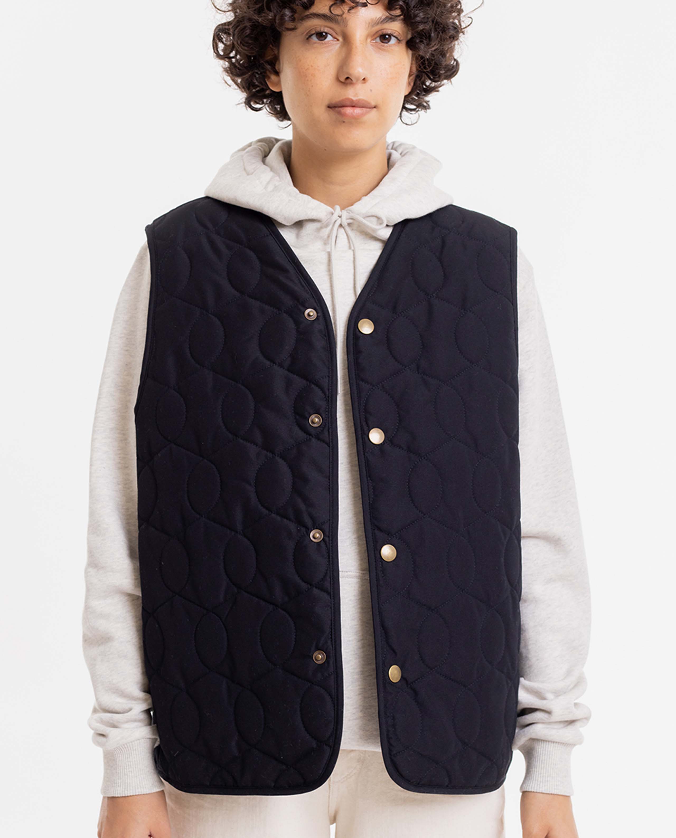 marché commun rotholz veste liner sans manches femme noire recyclée éco-responsable éthique