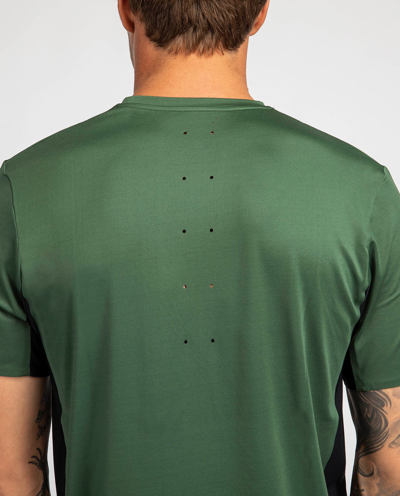 T-Shirt de sport recyclé à col zippé