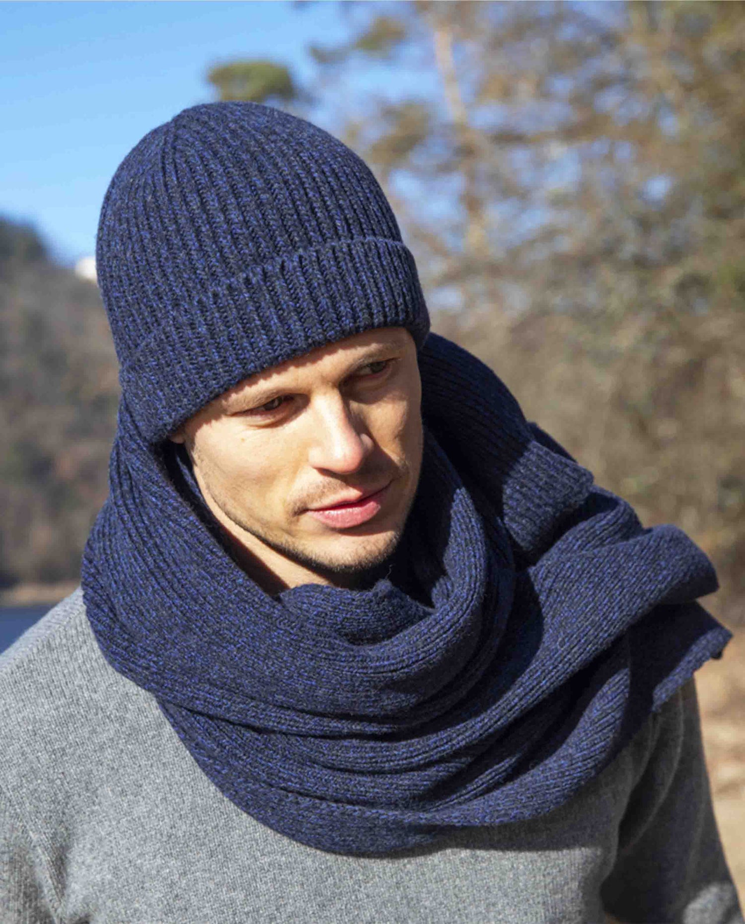 Bleu France, Bonnet côtelé luxueux - Homme - Pur Cachemire