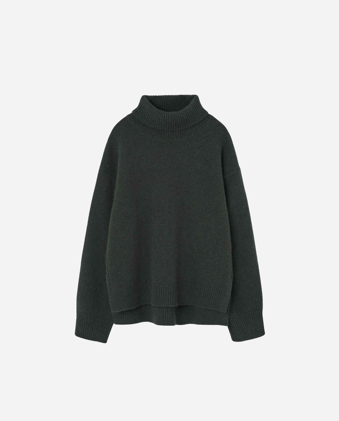 Pull col roulé en maille recyclée