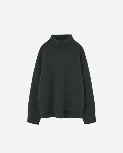Pull col roulé en maille recyclée