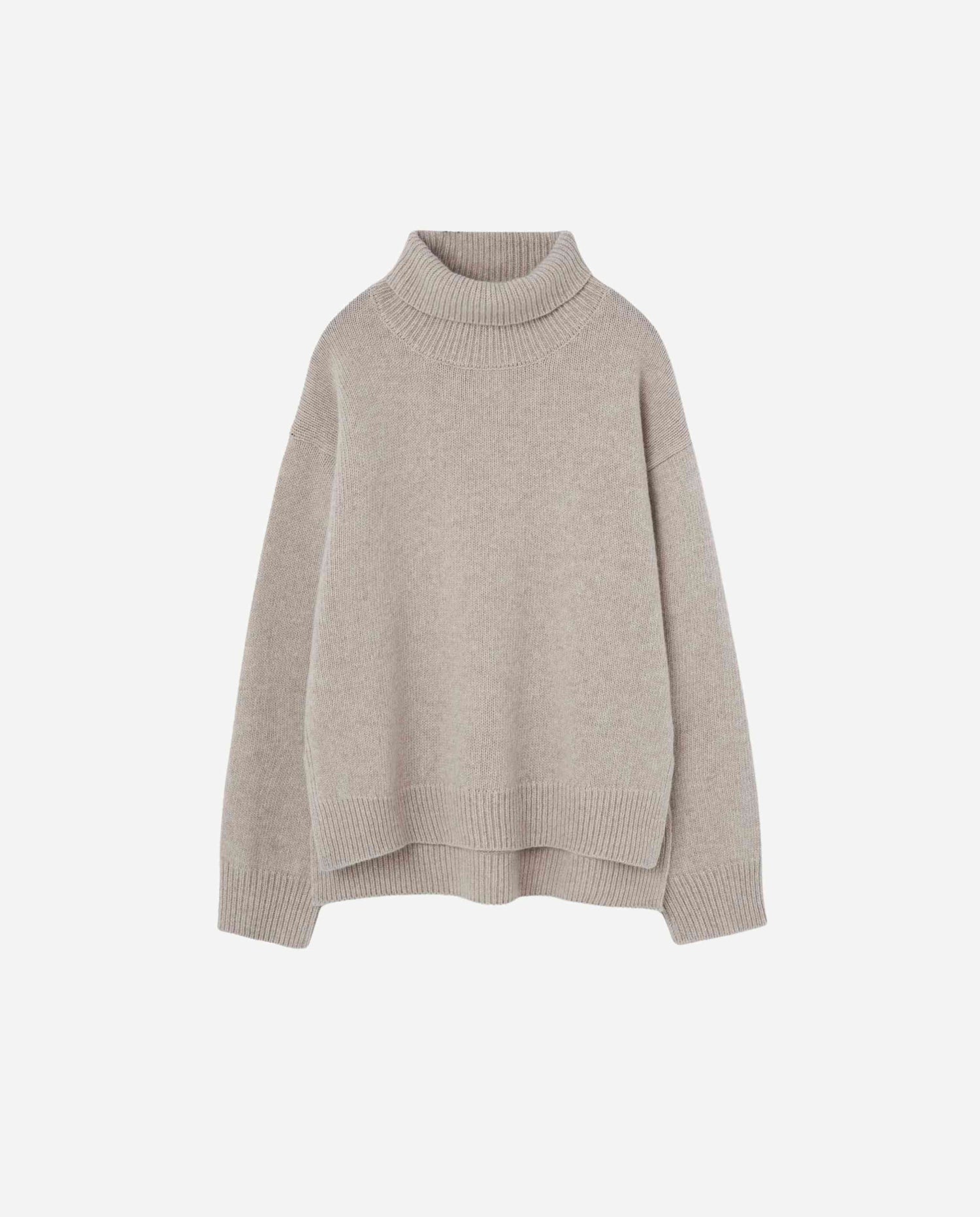 Pull col roulé en maille recyclée