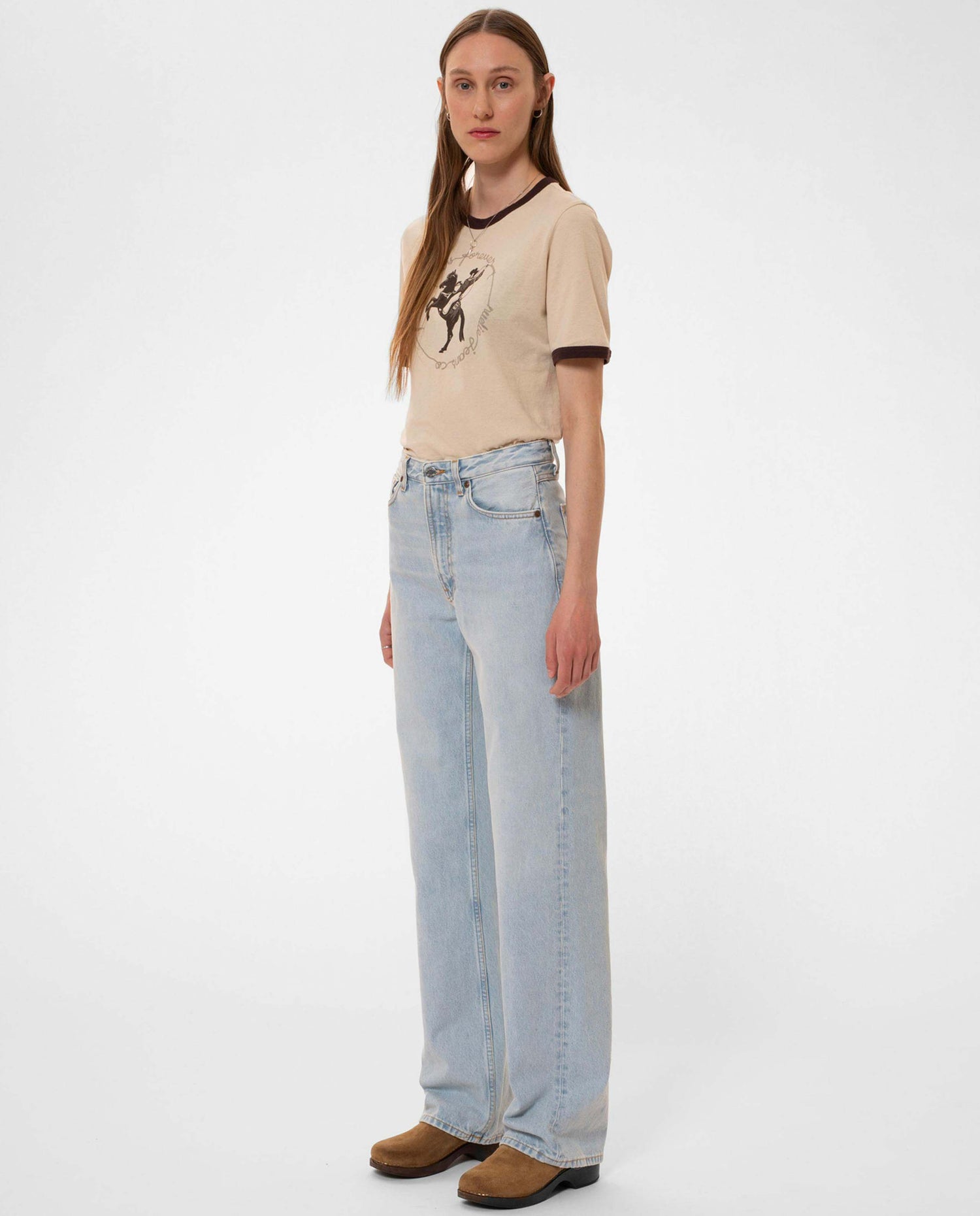 Marché Commun Jean ample en coton bio Clean Eileen Sunday Moon Nudie Jeans