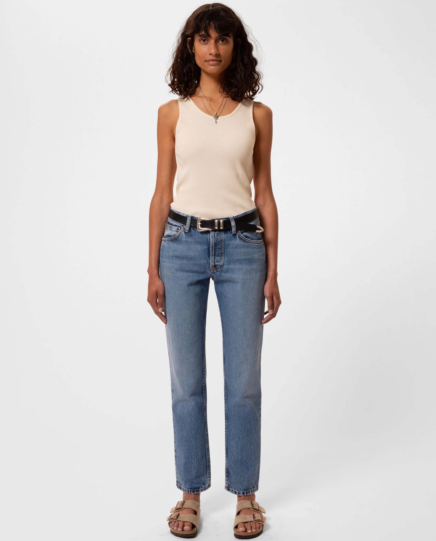 marché commun jean droit en coton bio shady sadie nudie jeans