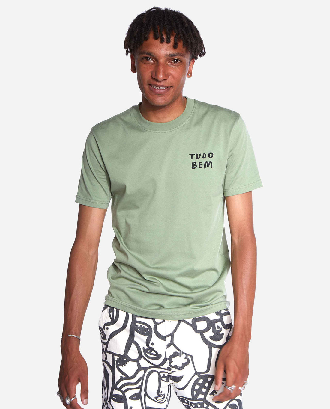 Marché Commun Tshirt imprimé en coton bio vert sauge Olow