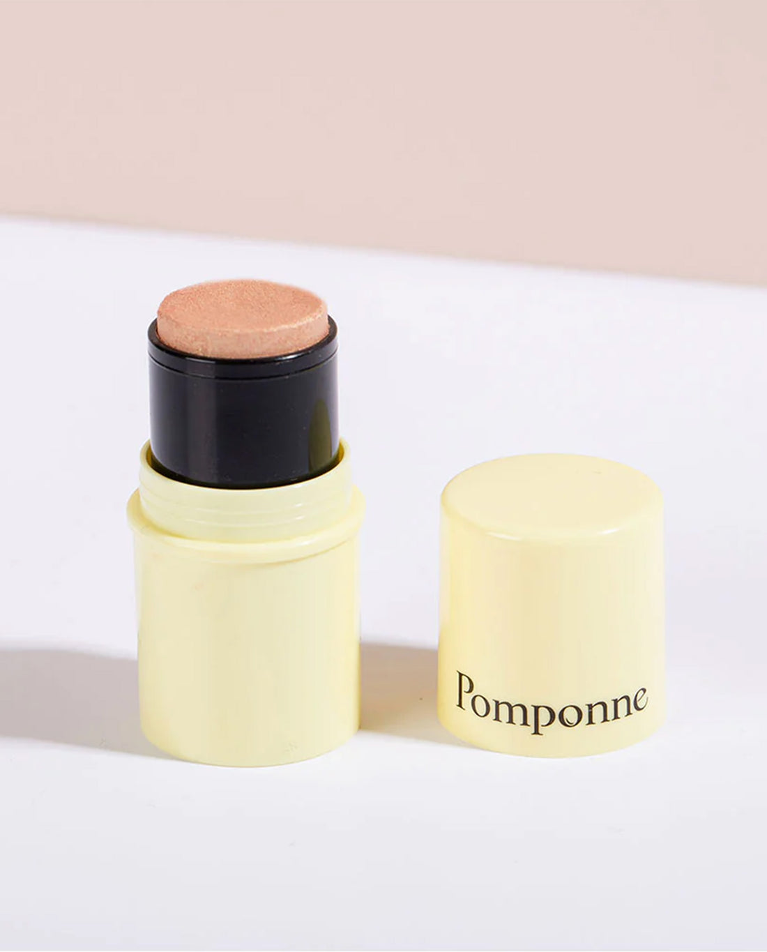 Marché Commun highlighter naturel doré en stick pomponne makeup