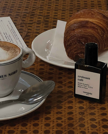 Marché Commun Versatile Paris Parfum Croissant Café