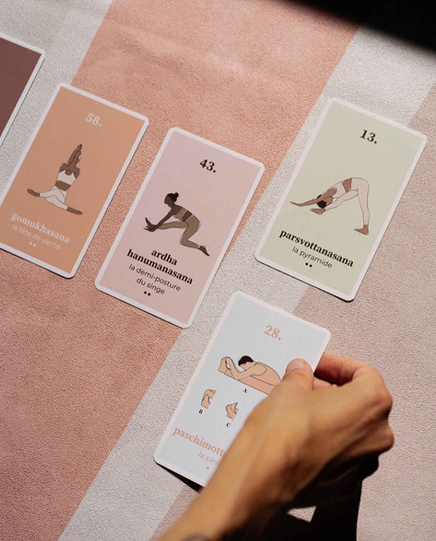 Marché Commun jeu de cartes illustrées de yoga yogasana