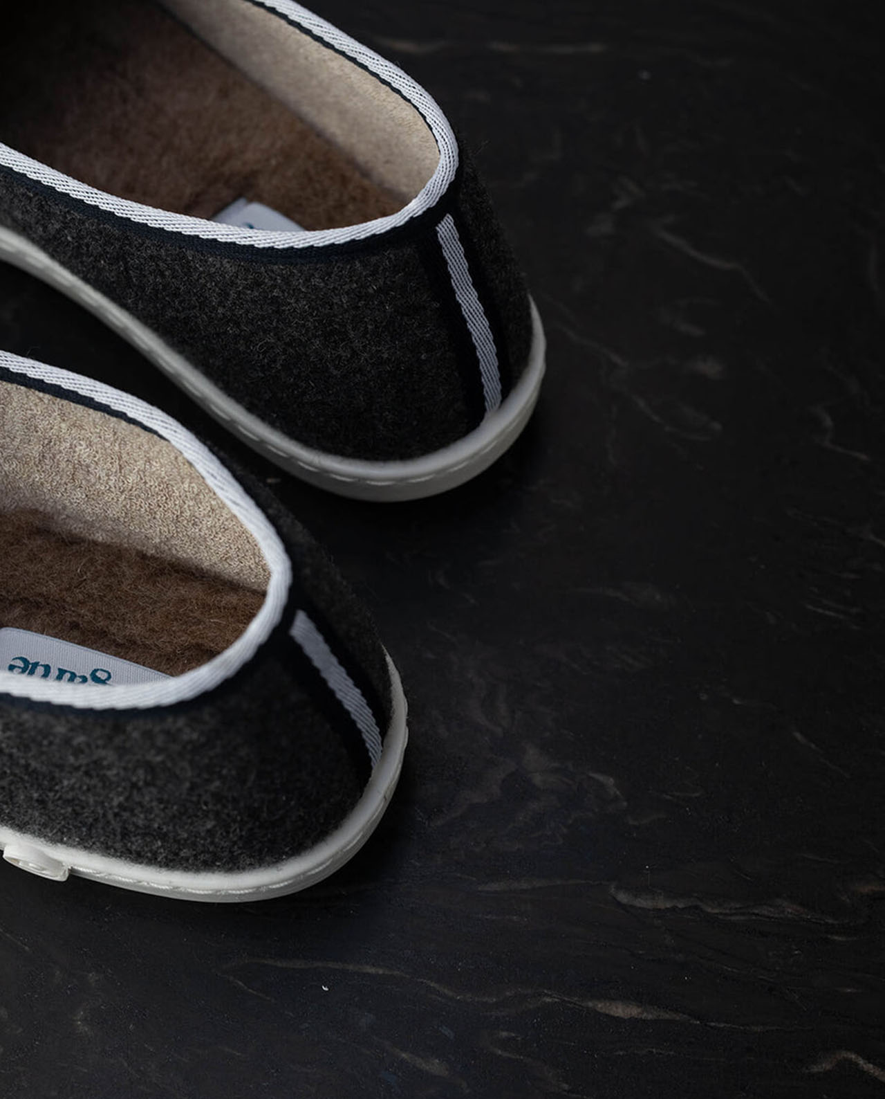 marché commun angarde chaussons homme slippers laine recyclée fabriqués en europe gris