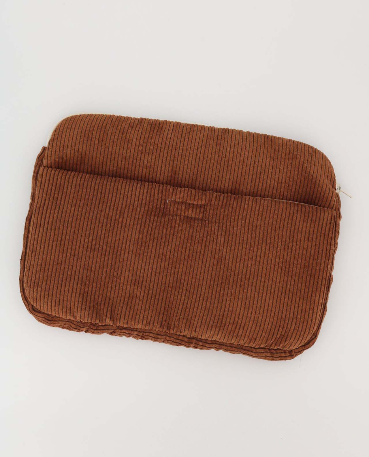 marché commun homonoia housse ordinateur upcyclée éco-responsable éthique velours côtelé marron