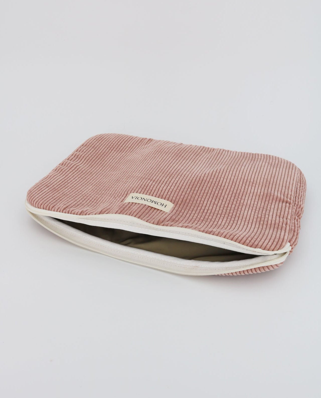 marché commun homonoia housse ordinateur upcyclée éco-responsable éthique velours côtelé rose