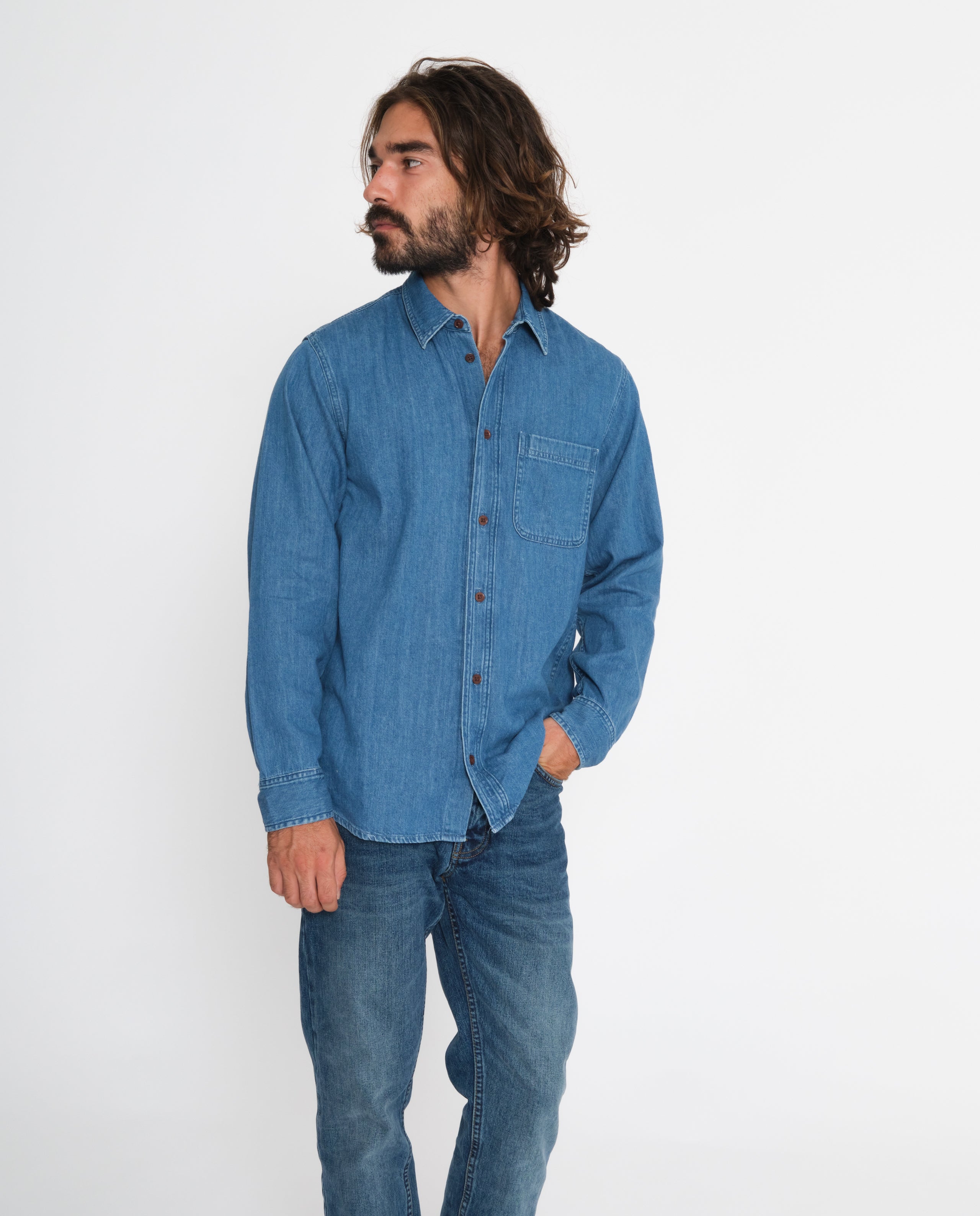 marché commun nudie jeans chemise denim coton biologique bleue éco responsable éthique homme