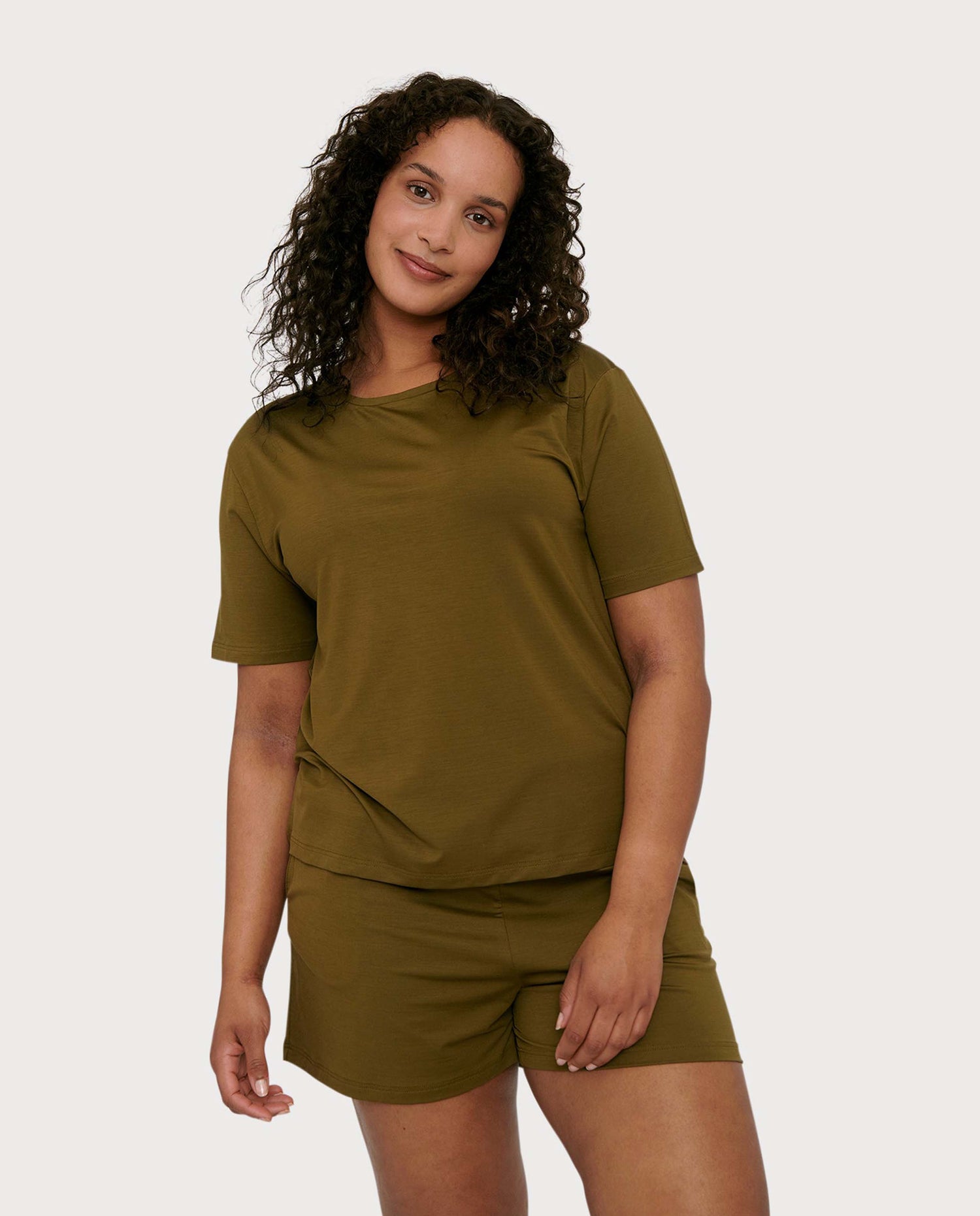 marché commun organic basics femme t-shirt tencel naturel manches courtes vert olive kaki
