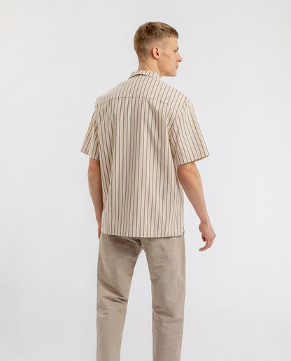 marché commun rotholz chemise manches courtes homme éco-responsable rayée beige sable fabriquée en Europe coton biologique