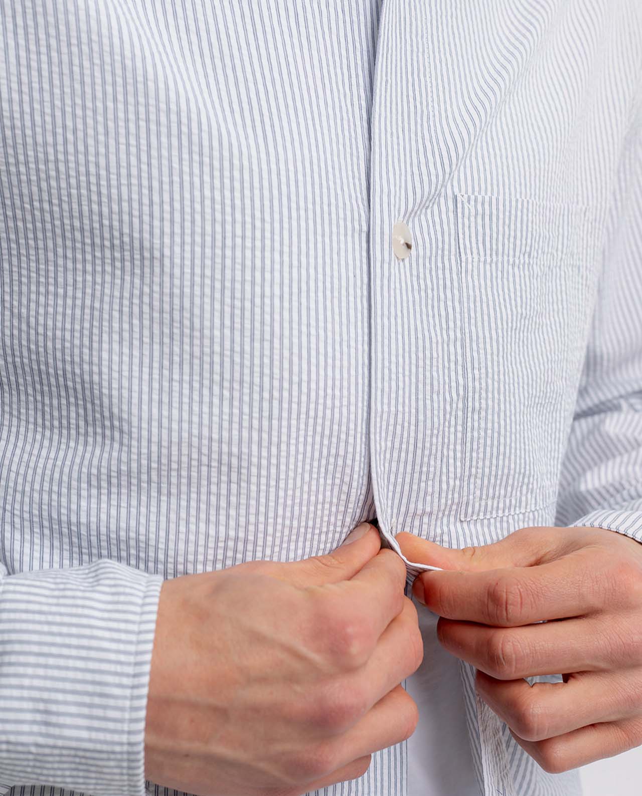marché commun rotholz sur-chemise homme col officier fines rayures coton biologique fabriquée en europe bleu marine blanc