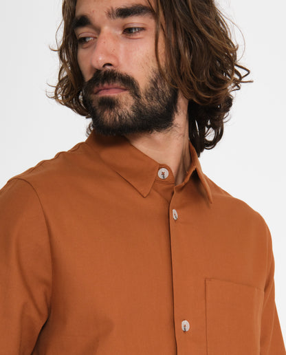 marché commun rotholz chemise homme éco-responsable droite coton biologique orange rouille